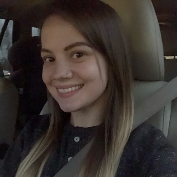 Meet your Posher, Samantha - Picture 1 of 1